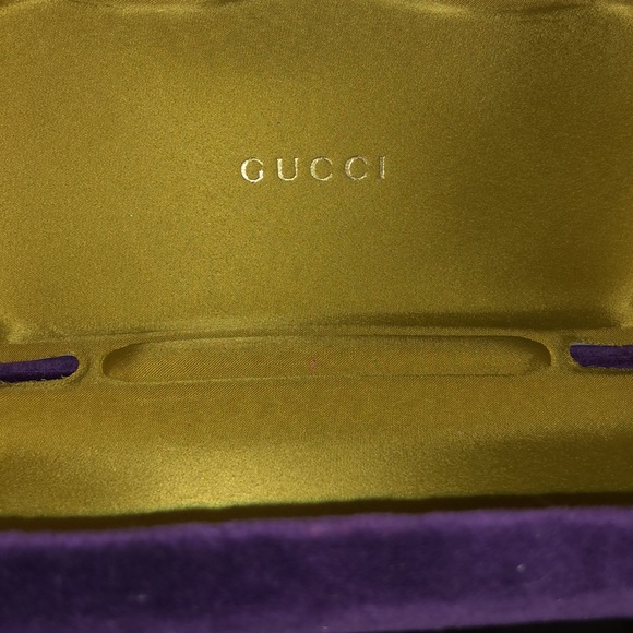GUCCI PINK SUNGLASSES BRAND NEW! No scratches! I love them they are a super sale - Picture 9 of 11